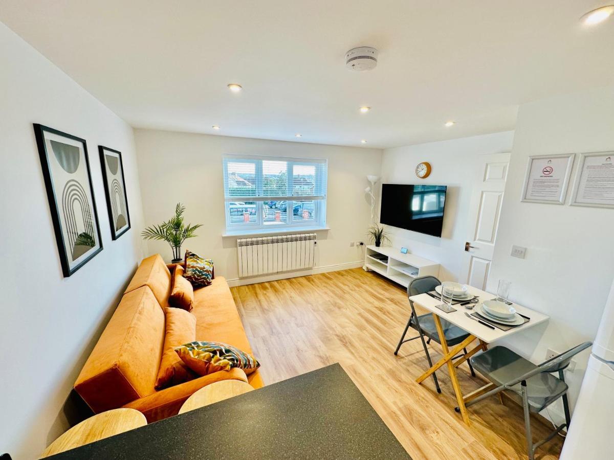 Apartmán Private Parking Stylish Great Location Guildford Exteriér fotografie